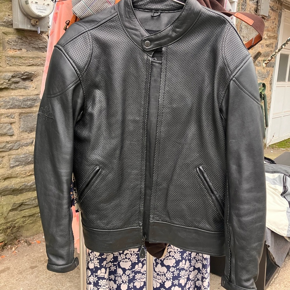 Vintage Men's Black Leather Racing Jacket